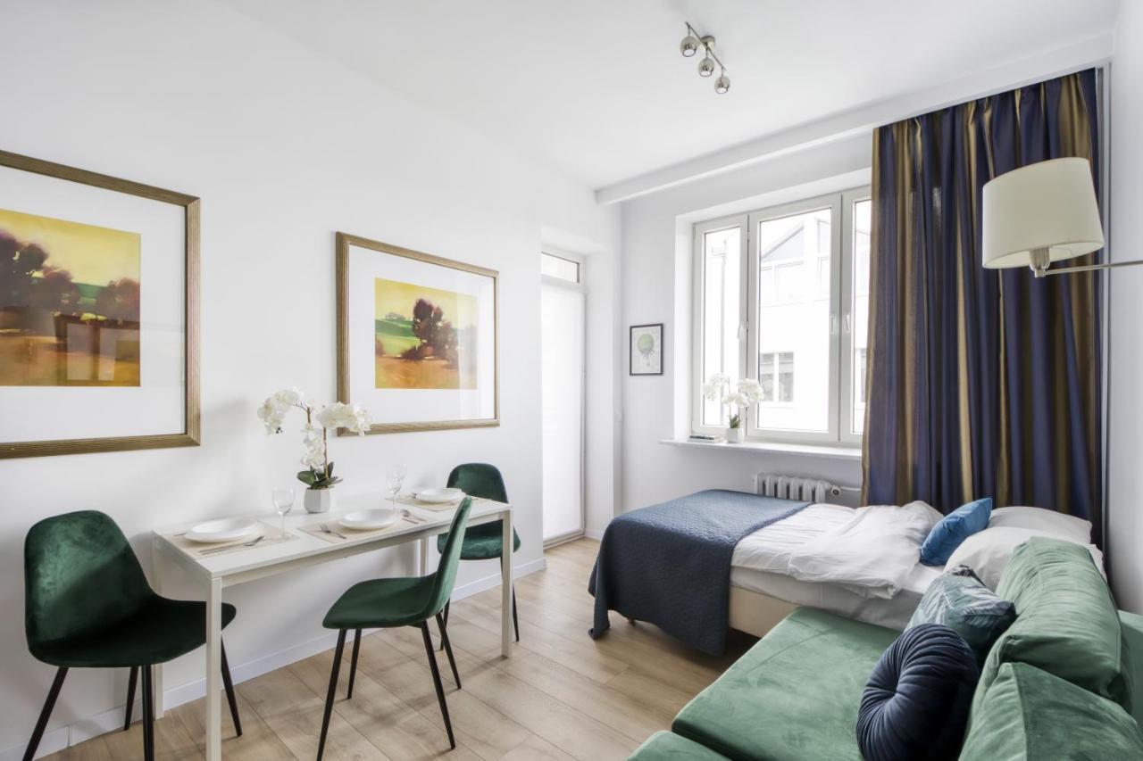 23 Unit Miniapartments Warszawa Lotnisko Okecie Fajne Ministudio Przy Bitwy Warszawskiej Eksteriør billede