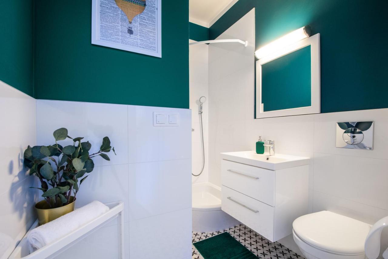 23 Unit Miniapartments Warszawa Lotnisko Okecie Fajne Ministudio Przy Bitwy Warszawskiej Eksteriør billede